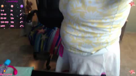 Snapshot of missgomezz_ chatting on 02/13/25, 05:26 Maria Gomezz online show from 02/13/25, 05:26