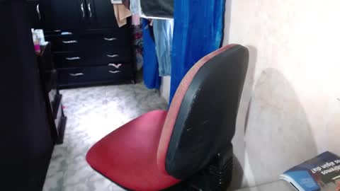 Snapshot of missgomezz_ chatting on 09/26/25, 12:53 Maria Gomezz online show from 09/26/25, 12:53