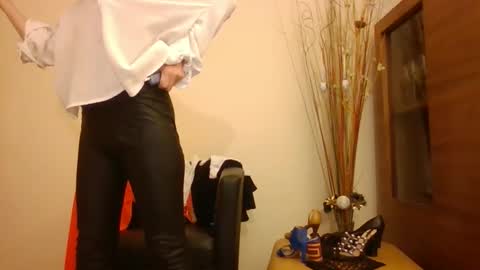 missheals online show from 05/08/26, 11:32