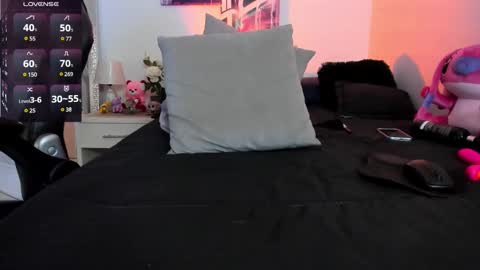 Annie online show from 03/01/25, 05:20