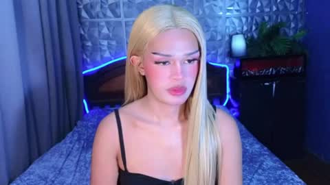 Snapshot of missionary_addiction_cumshot chatting on 06/11/26, 02:37 im your queen steffie online show from 06/11/26, 02:37