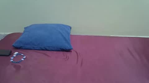 Snapshot of missjade25 chatting on 02/20/26, 06:30 missjade25 online show from 02/20/26, 06:30