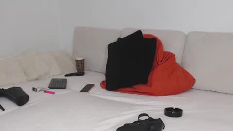 missjenifer online show from 12/09/24, 10:20