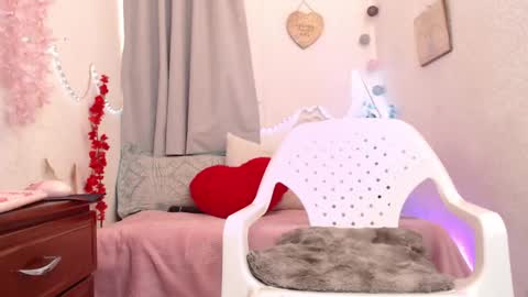   online show from 01/22/25, 08:17