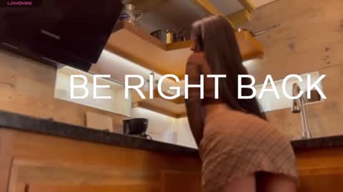 Ania online show from 01/05/25, 02:19