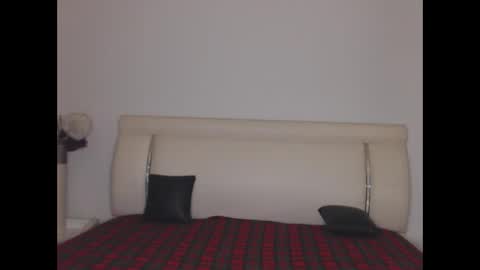 Khloe online show from 01/12/26, 06:35