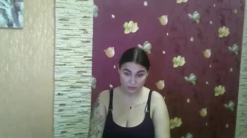 Lisa online show from 12/22/24, 01:34