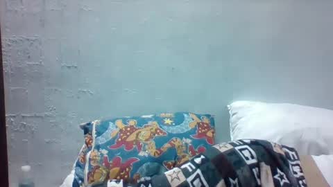 Snapshot of misskitty2xxx chatting on 12/03/24, 08:17 Merry online show from 12/03/24, 08:17