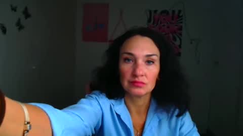 Christina online show from 03/30/26, 11:22