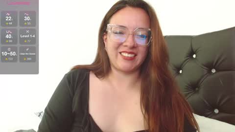 Snapshot of misslady__eva chatting on 02/19/25, 12:33 eva online show from 02/19/25, 12:33