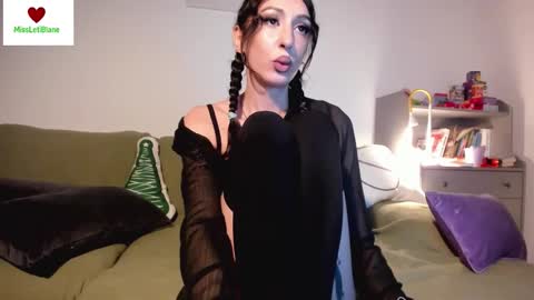 Letisia       Onlyfans MissLetiBlane online show from 11/28/25, 05:43