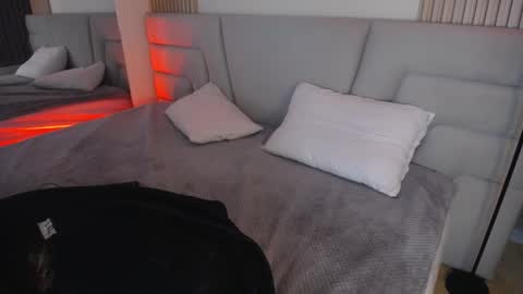 Miss Loise online show from 12/04/25, 03:49