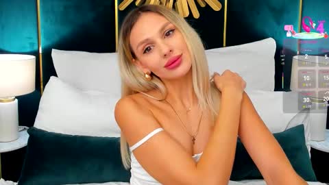 Lou online show from 10/22/25, 05:19