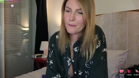 Misslucci online show from 02/17/25, 05:53