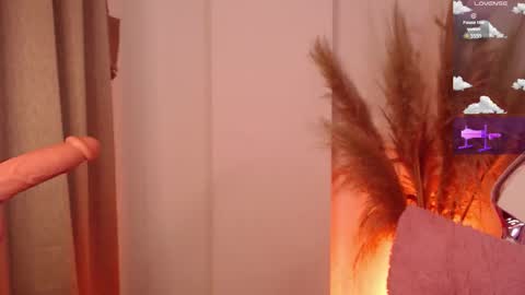 missmariana_ online show from 09/19/25, 12:02