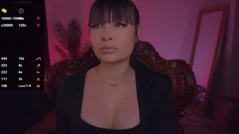 LUXXANDRA online show from 02/22/25, 05:34