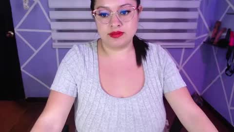 Miia online show from 04/22/26, 03:57