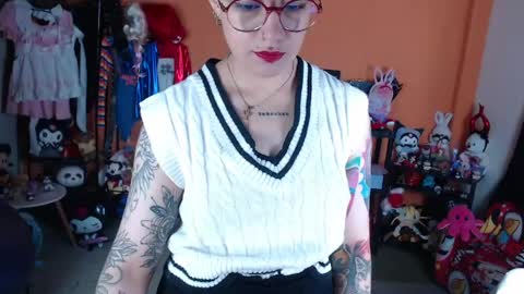 Miss Mia online show from 05/13/26, 01:19