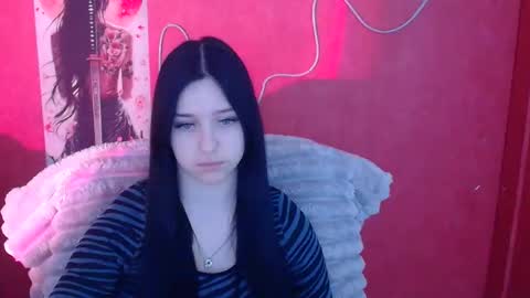 Mia online show from 03/07/26, 06:21