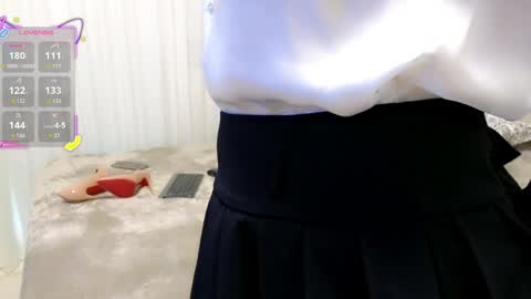Snapshot of missmiamor chatting on 05/22/26, 02:12 Mia online show from 05/22/26, 02:12
