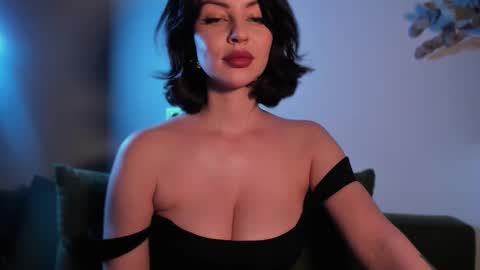   online show from 10/18/25, 12:50