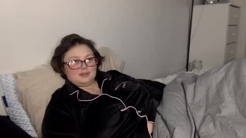 missmistressmal online show from 12/01/25, 10:42