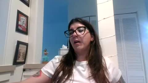 Snapshot of missmonatoyou chatting on 05/16/26, 10:30 MissMona online show from 05/16/26, 10:30