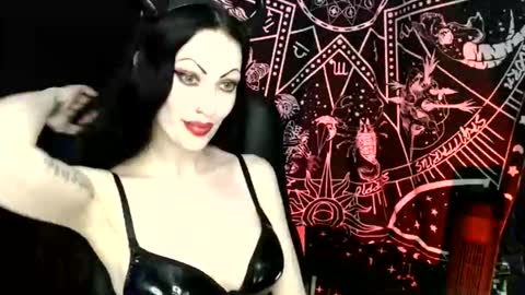 MissMoonDoll online show from 02/23/26, 05:38