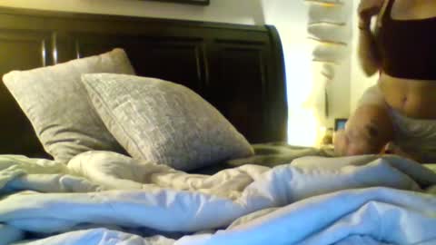 Snapshot of missmoonmagic13 chatting on 06/11/26, 08:34 Maxxx online show from 06/11/26, 08:34