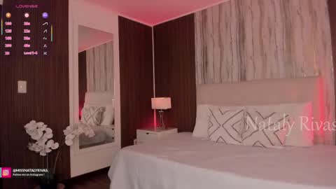 Nataly Rivas online show from 10/07/25, 10:18