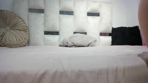 Snapshot of missnatasha05 chatting on 10/01/25, 10:49 missnatasha05 online show from 10/01/25, 10:49