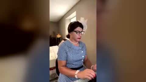 Nicole Smith online show from 07/22/26, 09:39