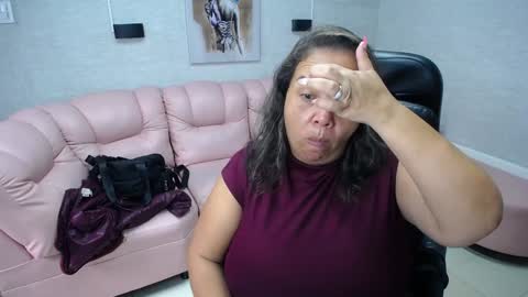 Snapshot of misspenelopenipples chatting on 01/08/25, 12:05 Penelope online show from 01/08/25, 12:05