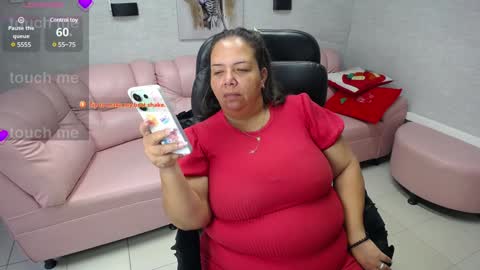 Snapshot of misspenelopenipples chatting on 01/16/25, 11:58 Penelope online show from 01/16/25, 11:58