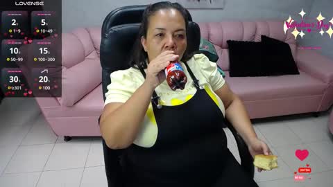 Snapshot of misspenelopenipples chatting on 02/18/25, 11:55 Penelope online show from 02/18/25, 11:55