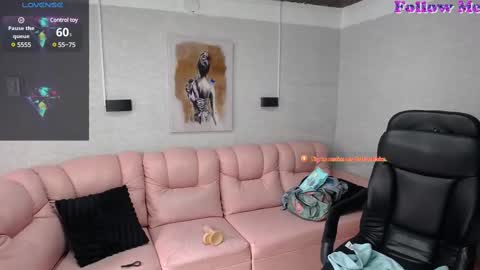 Snapshot of misspenelopenipples chatting on 02/20/25, 03:08 Penelope online show from 02/20/25, 03:08