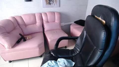 Snapshot of misspenelopenipples chatting on 03/11/25, 03:02 Penelope online show from 03/11/25, 03:02