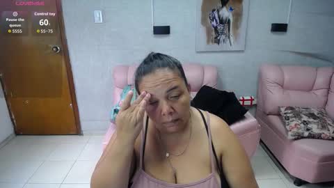 Snapshot of misspenelopenipples chatting on 09/29/25, 11:48 Penelope online show from 09/29/25, 11:48