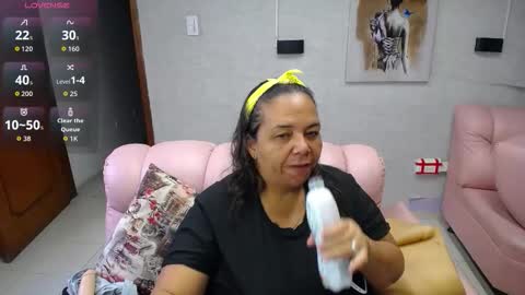 Snapshot of misspenelopenipples chatting on 10/14/25, 12:06 Penelope online show from 10/14/25, 12:06