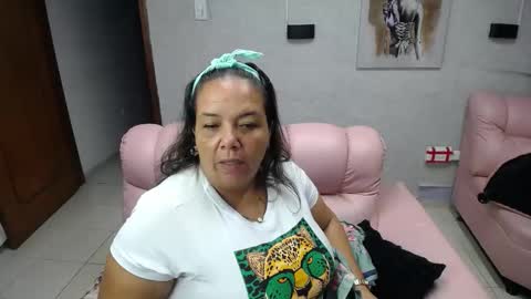 Snapshot of misspenelopenipples chatting on 11/10/25, 12:04 Penelope online show from 11/10/25, 12:04