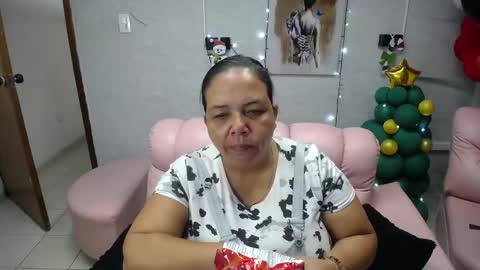 Snapshot of misspenelopenipples chatting on 12/16/25, 11:59 Penelope online show from 12/16/25, 11:59