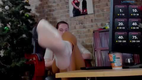 Miss Venus online show from 01/11/25, 10:40