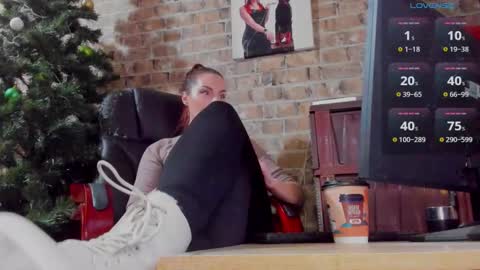 Miss Venus online show from 01/15/25, 07:26