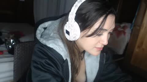 sarah online show from 12/25/24, 11:20