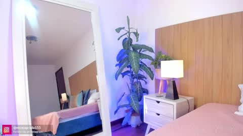 Emma Prada online show from 10/01/25, 11:49