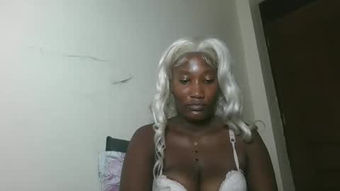 pretty gal online show from 05/19/26, 01:56
