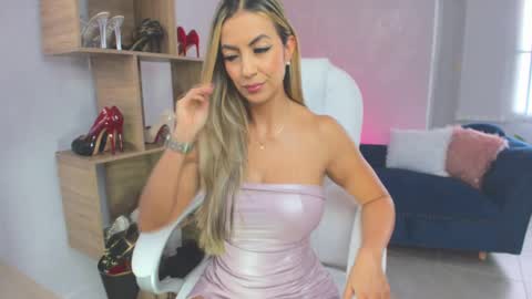 Miss Rhodes online show from 03/08/25, 07:09