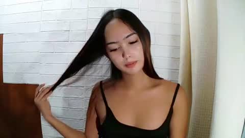 missrianmwua online show from 07/27/26, 07:26
