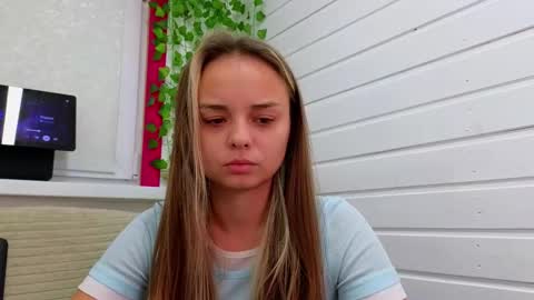 . online show from 10/24/25, 06:43