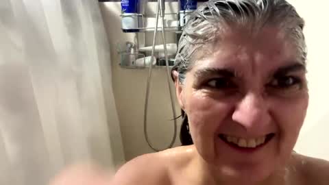 Snapshot of missspooky chatting on 01/21/25, 11:56 Miss Spooky Silverstacker online show from 01/21/25, 11:56